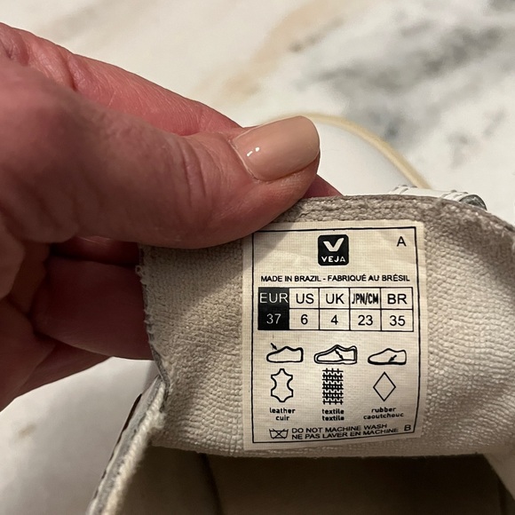 Veja White and Gold Sneakers - Picture 7 of 7